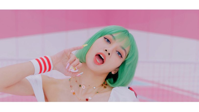 Lisa BLACKPINK 2020 Ice Cream