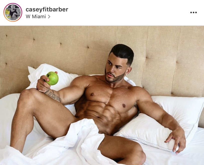 Naked Christopher Joyner blogger