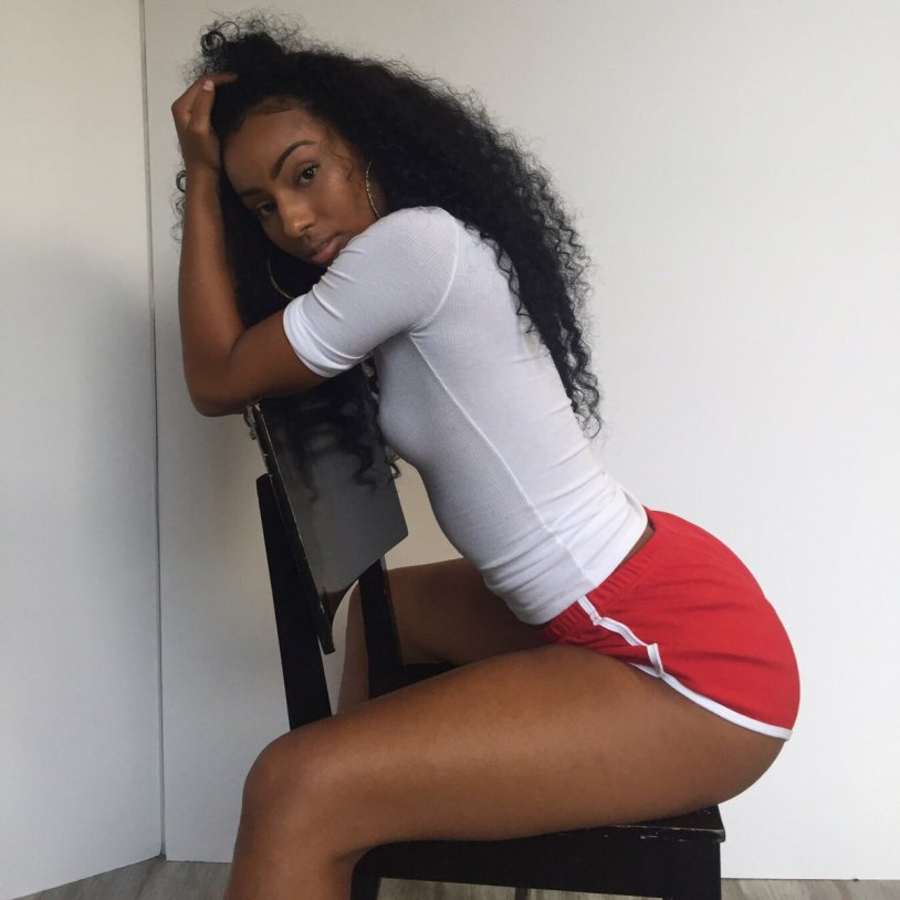 Daniela Alexandra Lanio selfie