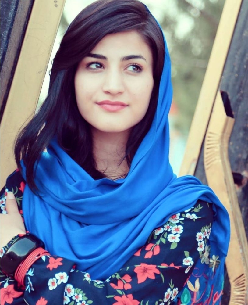 Afghanistan beautiful girl