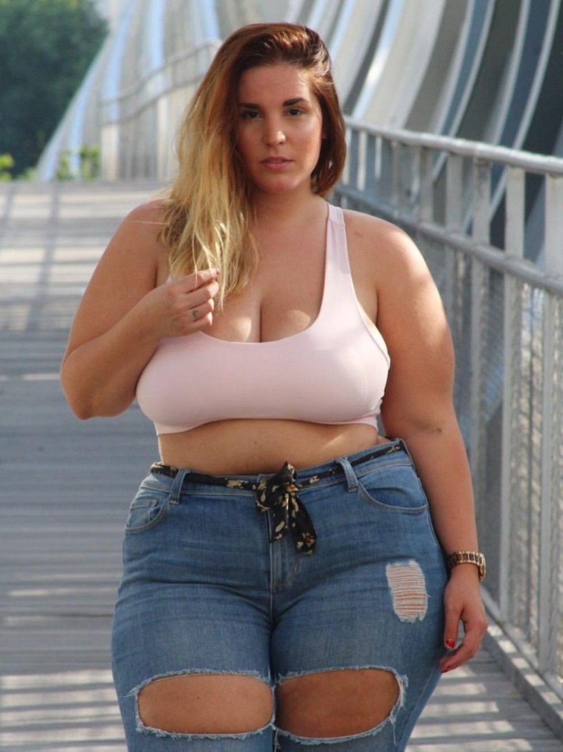 Amateur big breasts on the beach