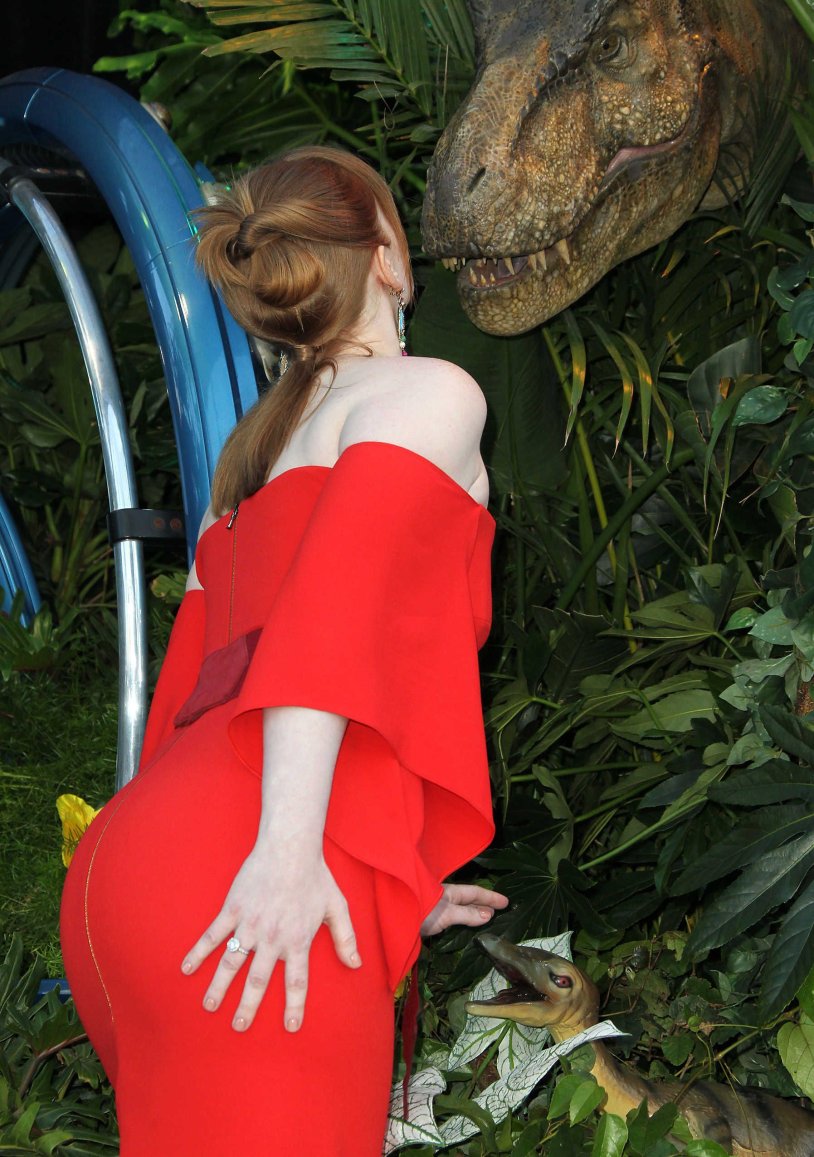 Bryce dallas howard ass