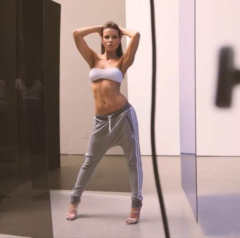 Kate beckinsale figure fitness