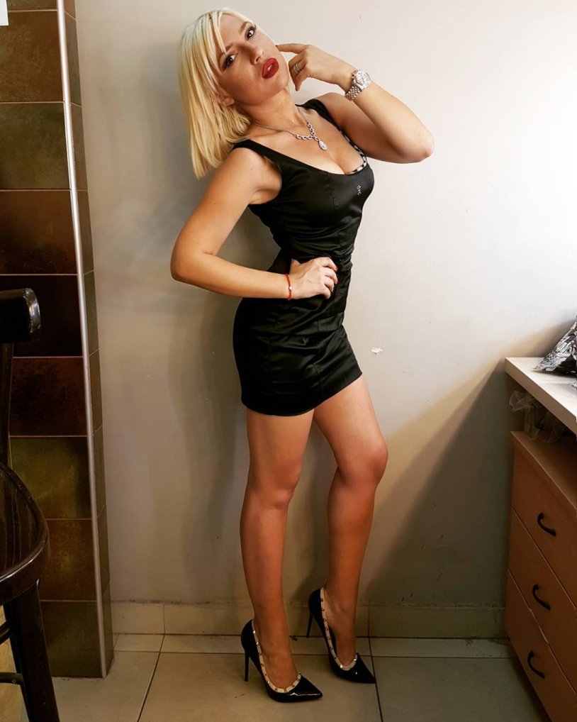 Mini dress
