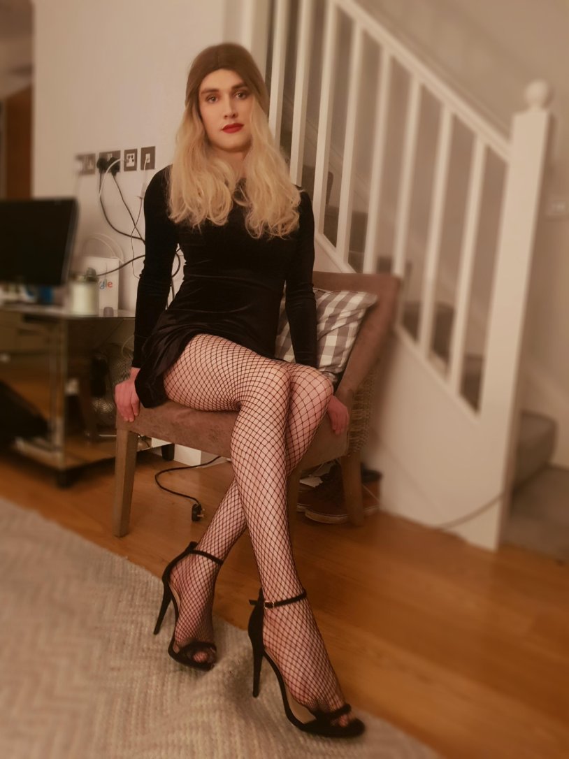 Crossdresser stewardess