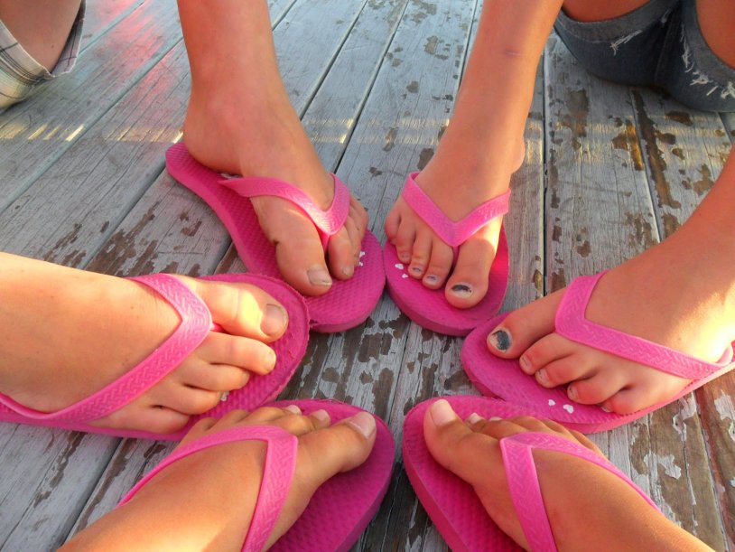 Greek model Tween feet