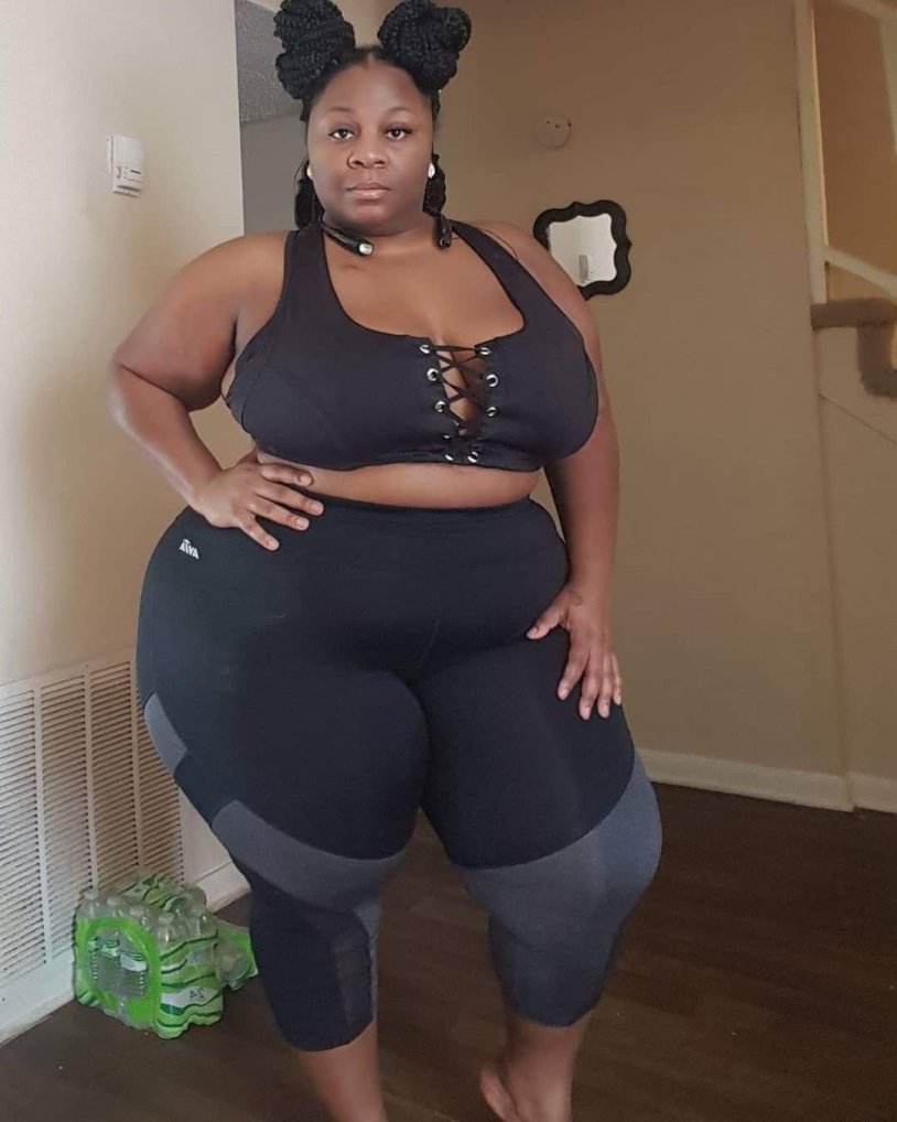 Black women with powerful hips
