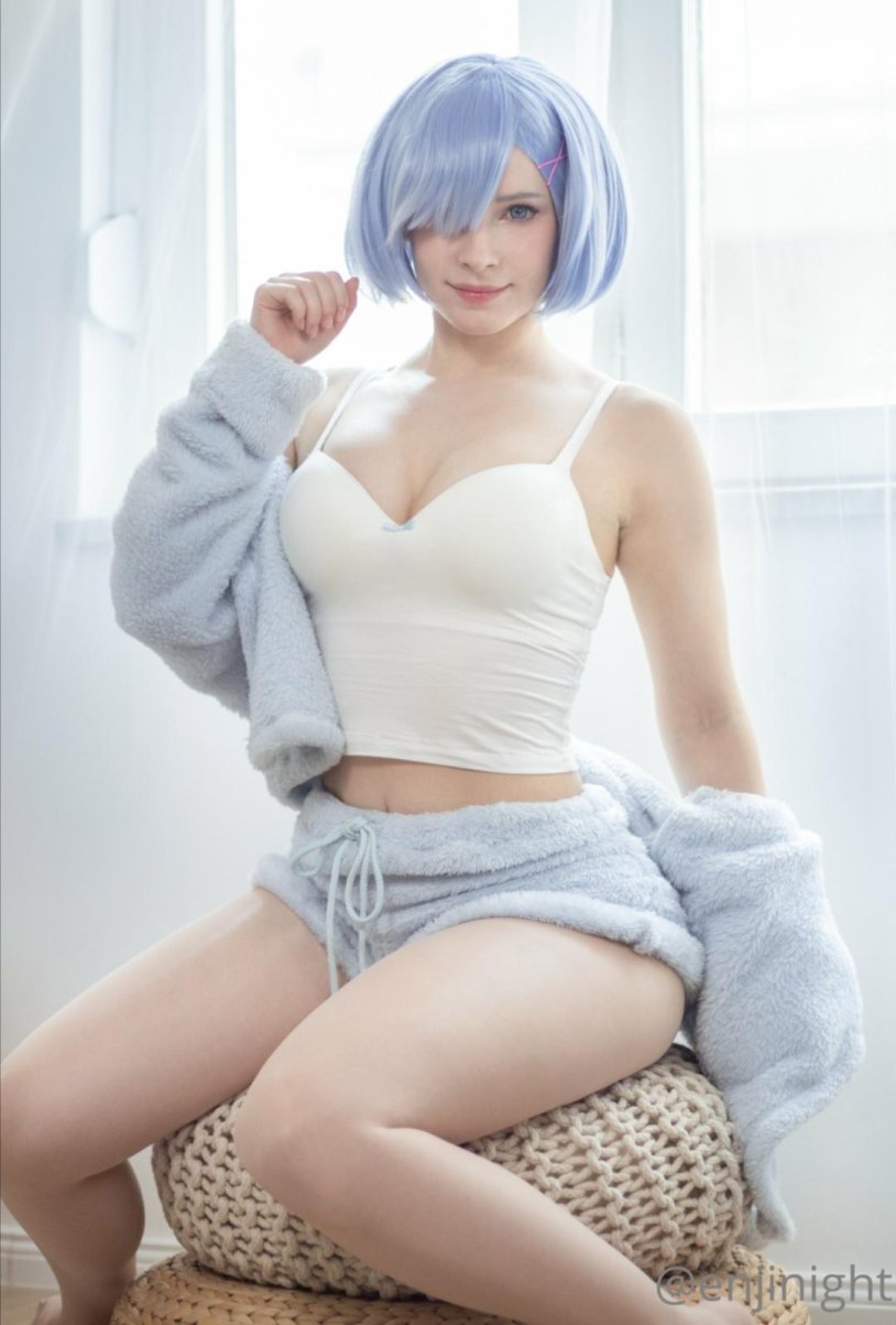 Sexy cosplay