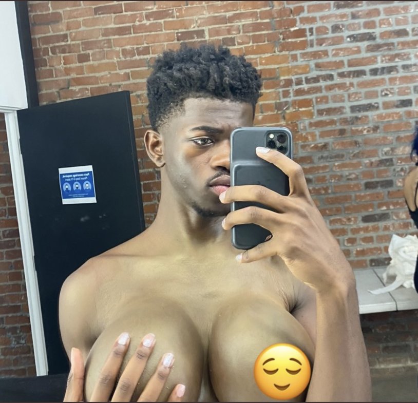 Lil nas breast