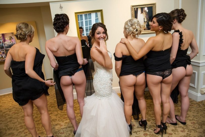 Erotic friends of the bride