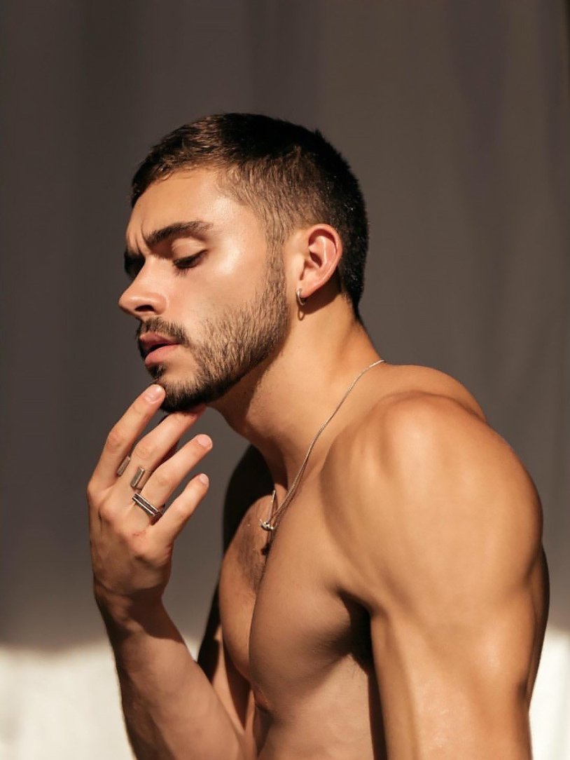 Maverick McConnell - Model