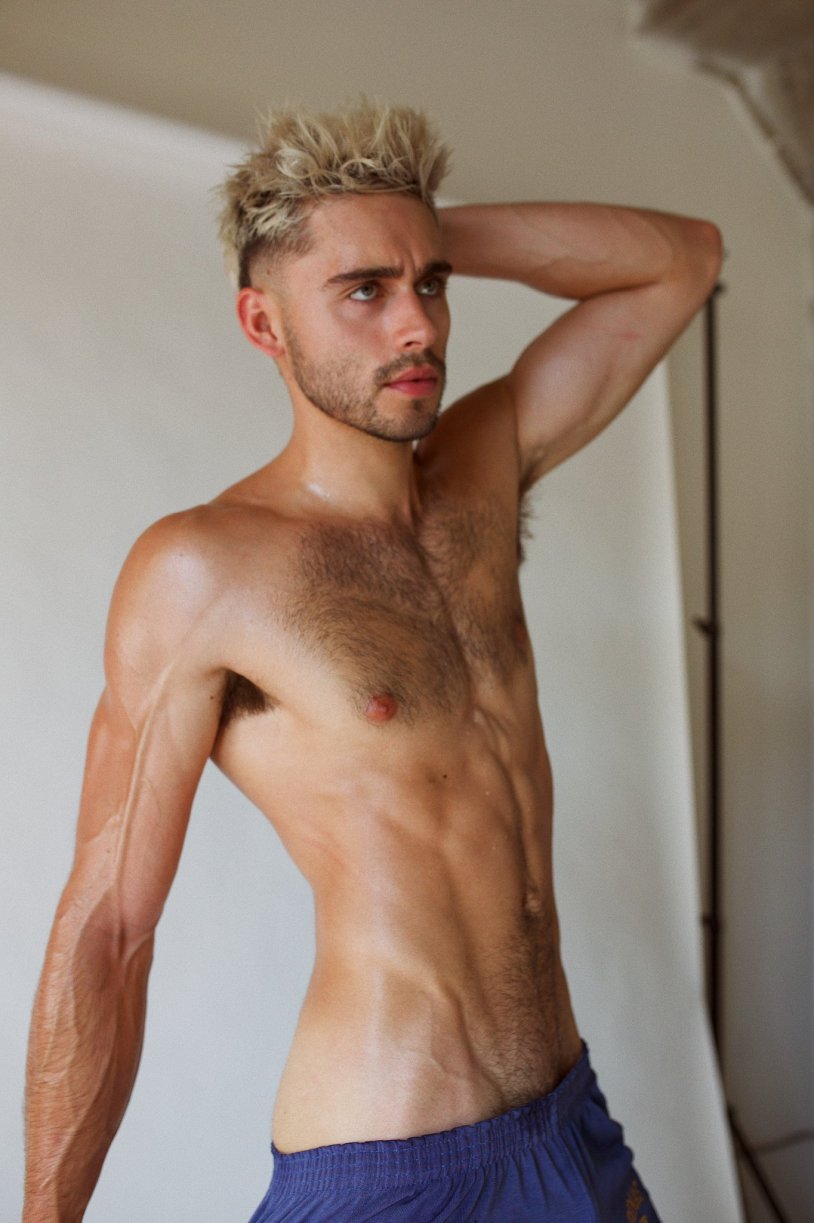 Maverick McConnell Naked