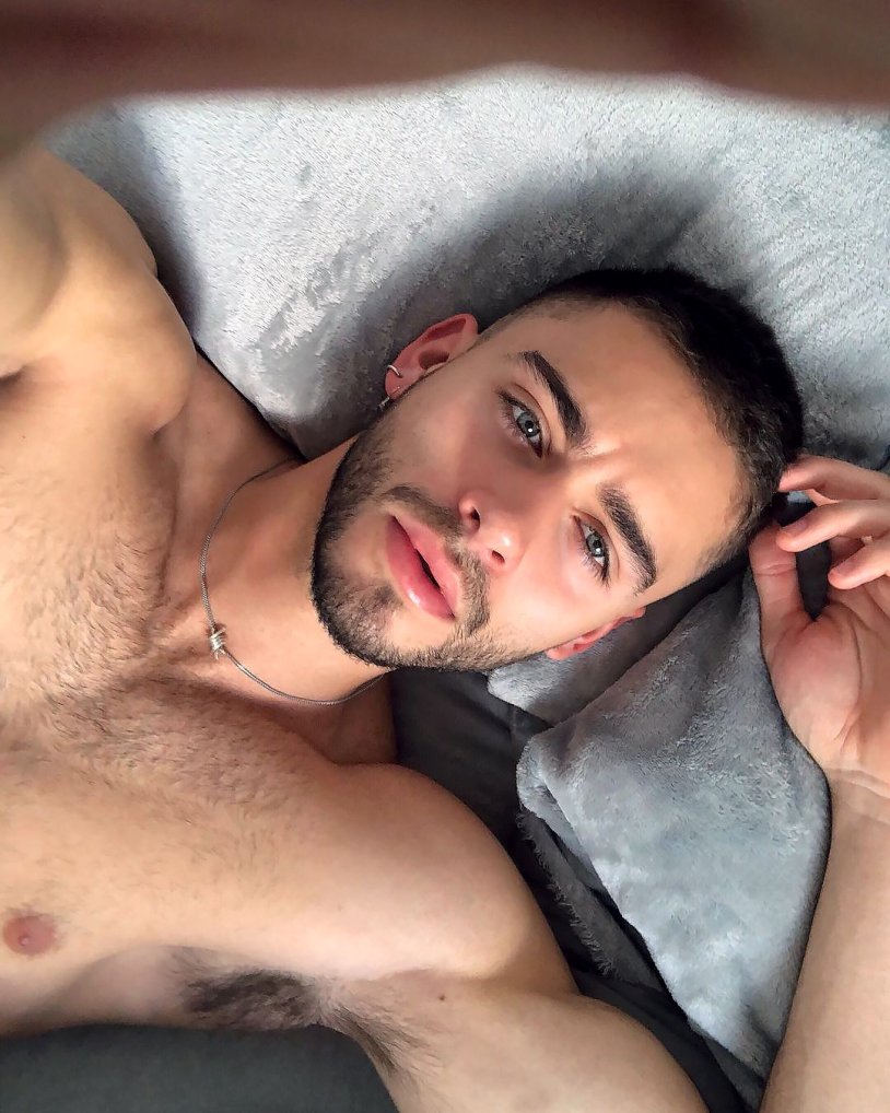 Maverick McConnell - Model