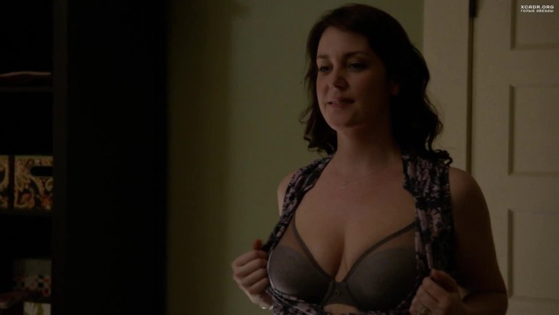 Melanie Lynskey Poor actress