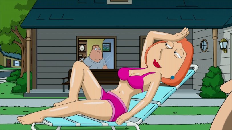 Lois Gryffin in bikini