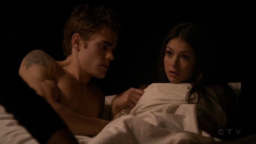 Stefan Elena and Damon in bed
