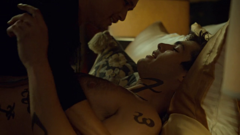 Twilight Hunters Alec and Magnus bed stage