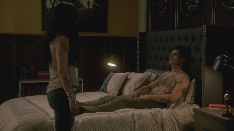 Matthew Daddario Naked