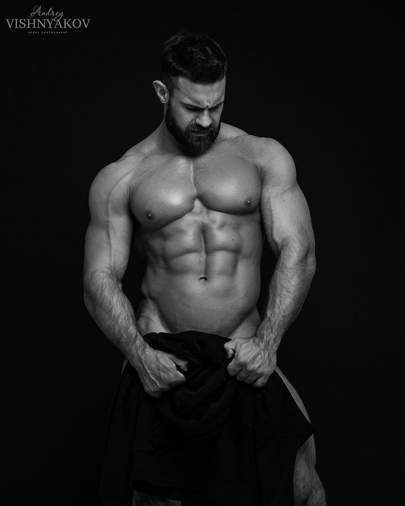 Konstantin Kamynin Naked