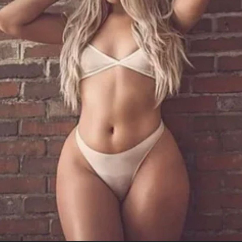 Iskra Arabella Lawrence