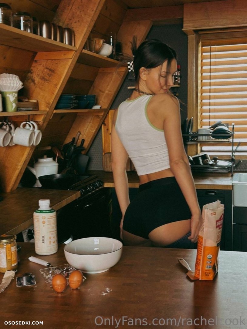 Kitchen girl