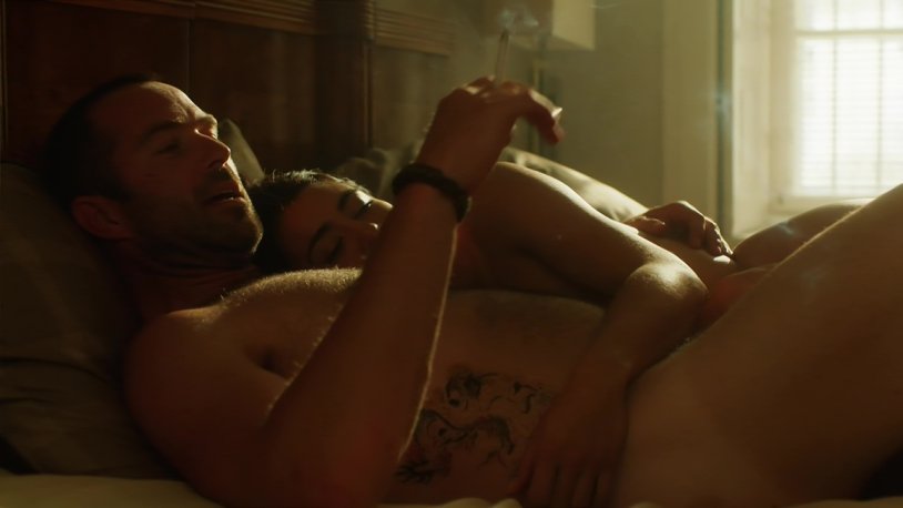 Sullivan Stapleton Naked