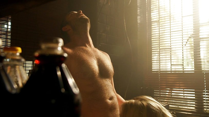 Sullivan Stapleton Naked