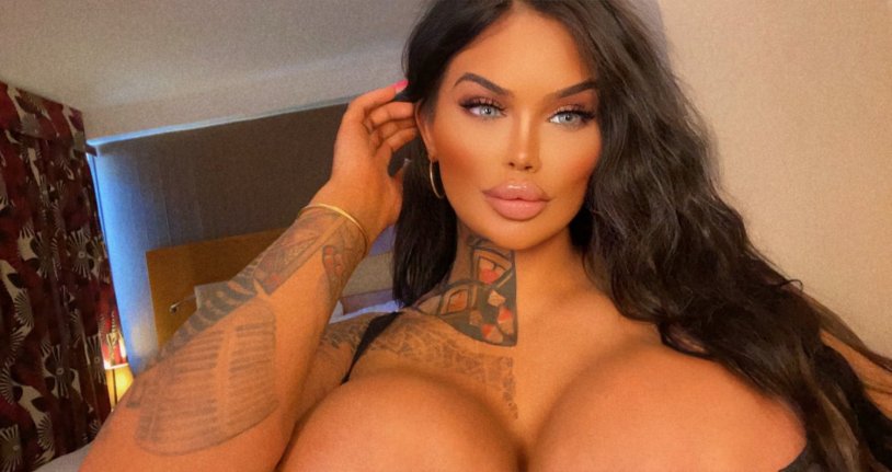 Nicky Valentina Rose 2020