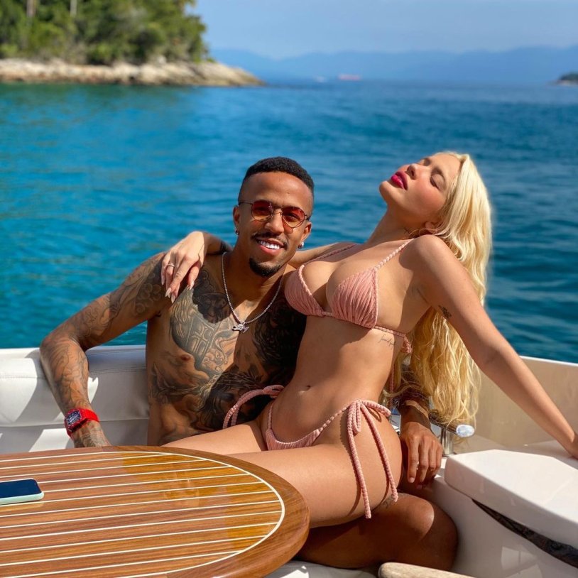 Carolina Lima Girl Militao