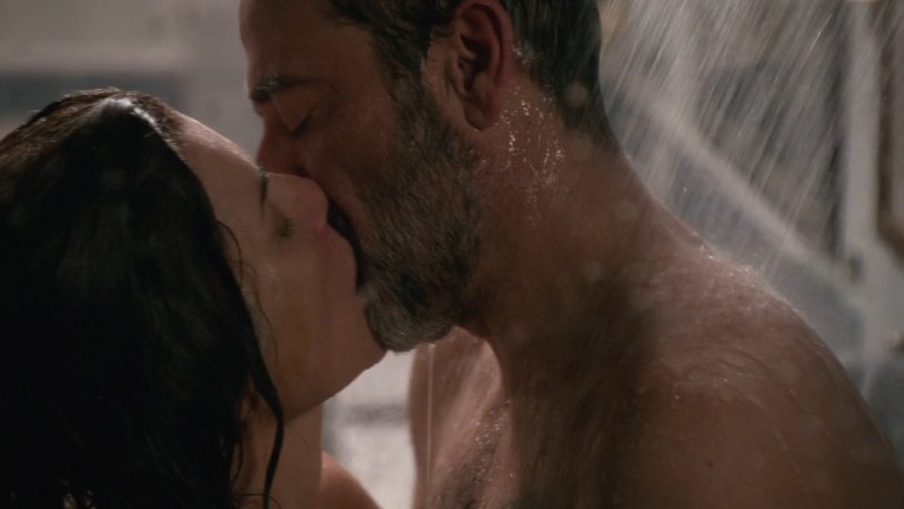 Jeffrey Dean Morgan Kiss