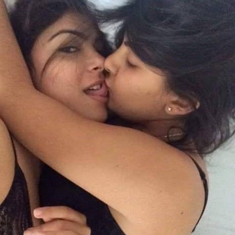 Iranian girls lesbian