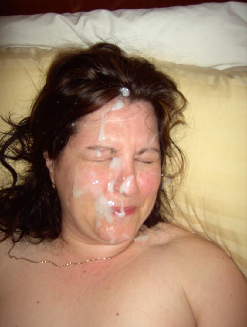 Chubby Mature Ugly Cumshot on the face