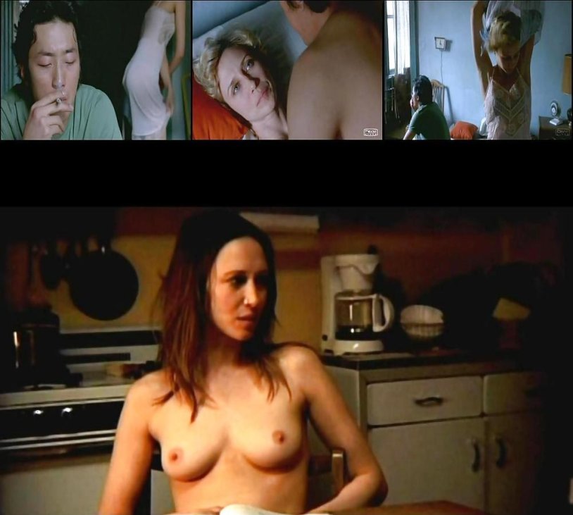 Vera Farmiga in an erotic stage