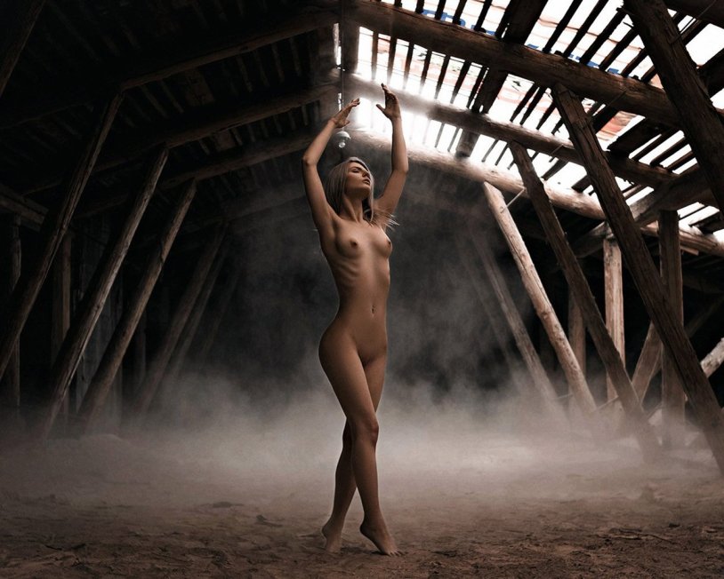 Naked women with raised hands 4k