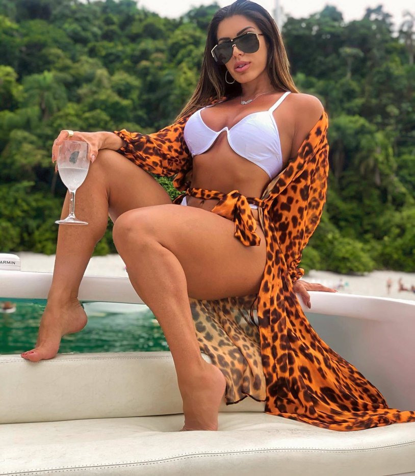 Andrea de Andrada Nude