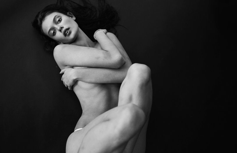 Elizabeth Adamenko Nude