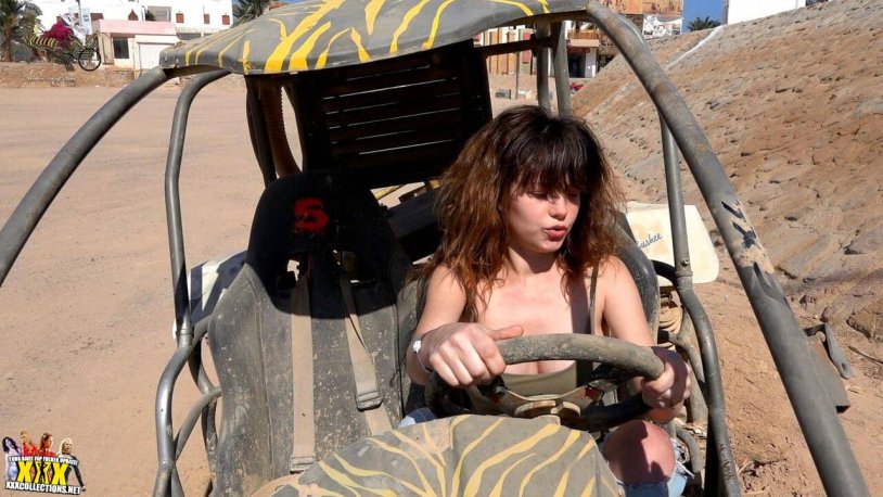 Fileshare_nastia-mouse-travel to egypt