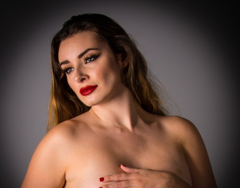 Valis Volkova Model Tits