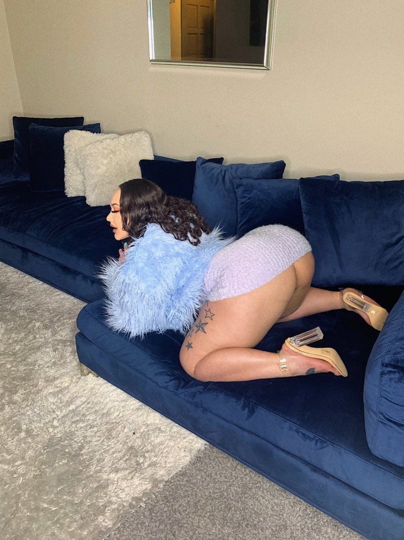 Shady Shainy vs Buttercream19 Shainarae Sex