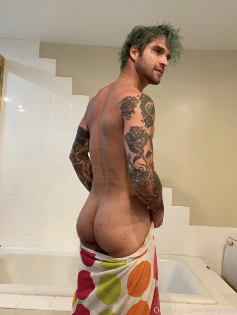 Tyler Posey Gay