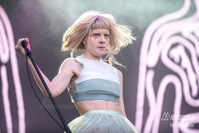 Aurora Asses armpits