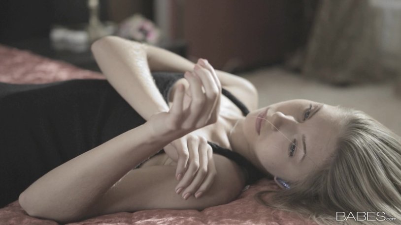 Ksenia Kondratyeva Anjelica