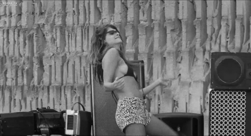 Victoria de Angelis Maneskin