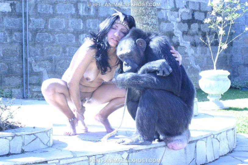 Photo shoot of nude and monkeys