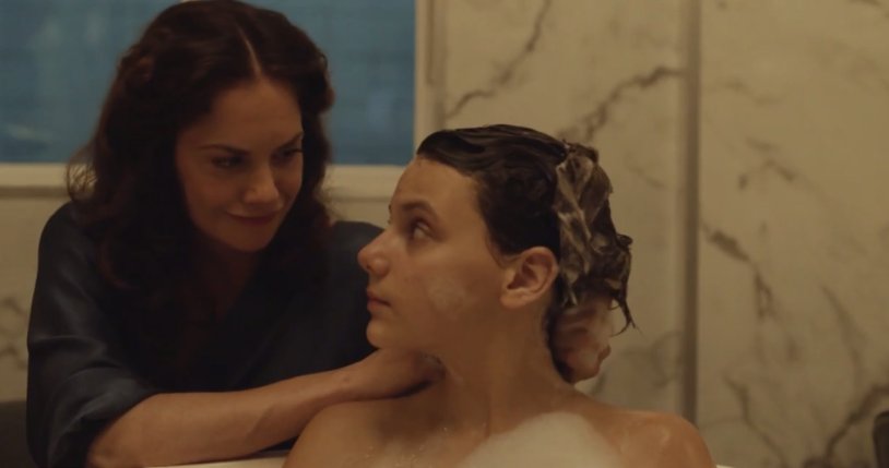 Dafne Keen 2020 in a swimsuit