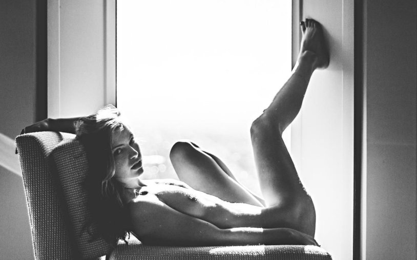 Sarah Rafferty nude naked