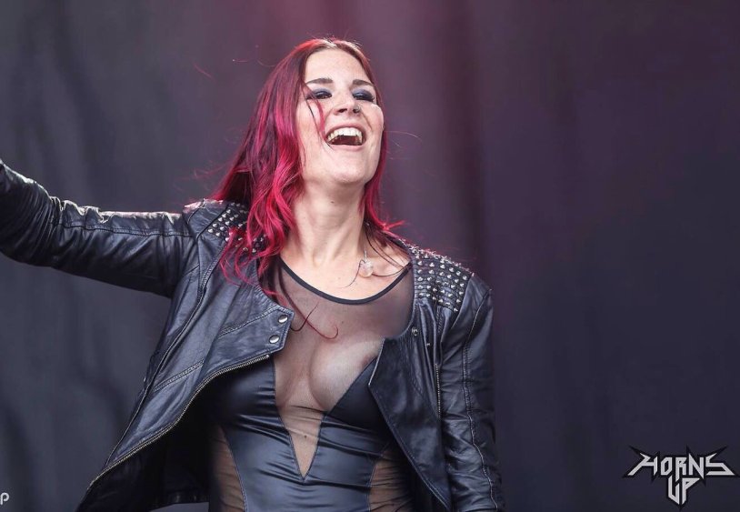 Delain Charlotte Wessels Hot
