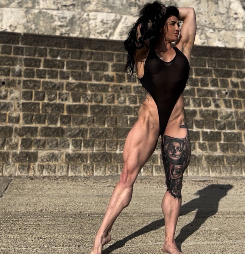 Bodybuilder woman