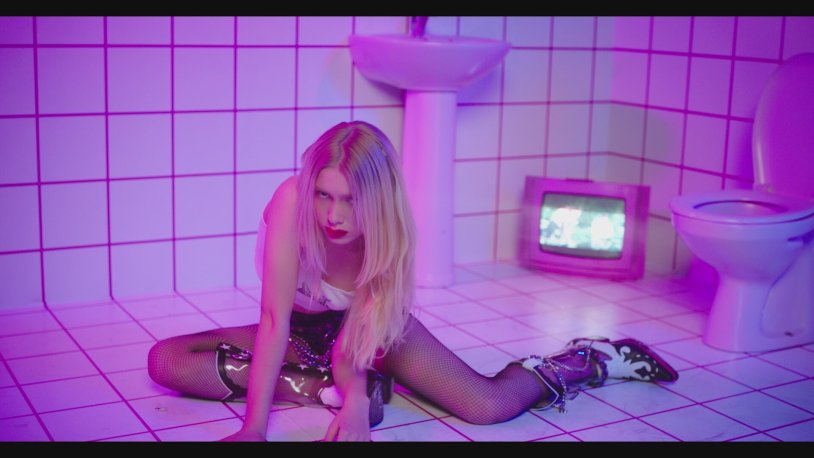 Naked photo aleina tilka