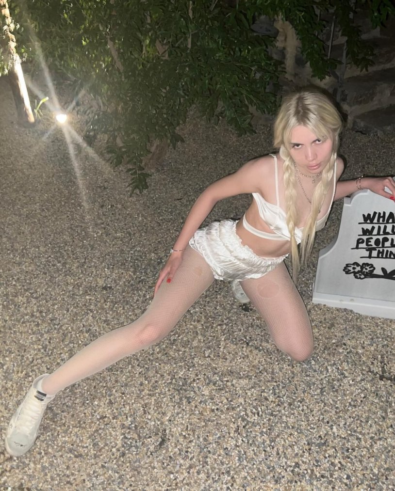 Alayna tilki actress